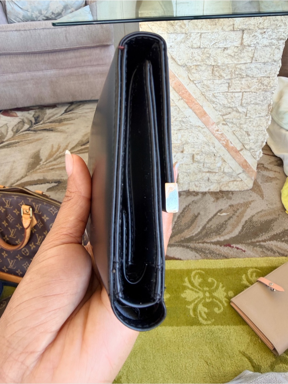 Ferragamo Wallet Black/Silver πππ - Picture 3 of 7